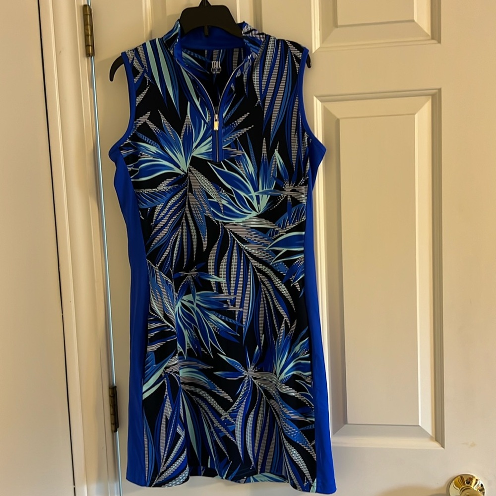 Tail golf dress